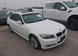  2011 BMW  - Image 0.