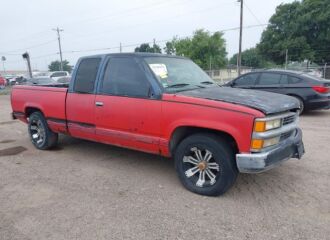  1995 GMC  - Image 0.