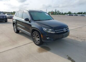  2013 VOLKSWAGEN  - Image 0.