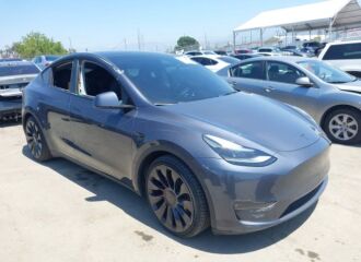  2022 TESLA  - Image 0.