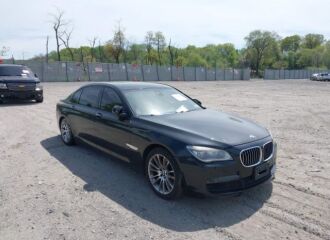  2013 BMW  - Image 0.