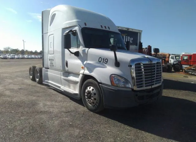 2018 FREIGHTLINER  - Image 1.