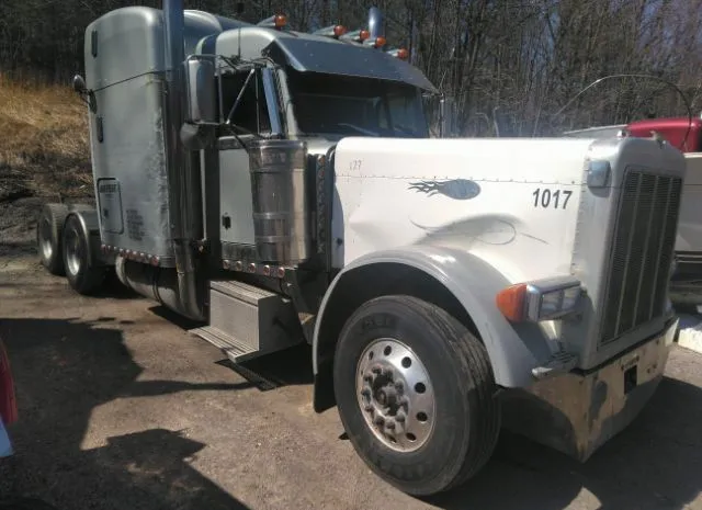 2000 PETERBILT  - Image 1.