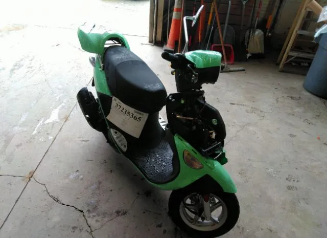 2021 GENUINE SCOOTER CO.  - Image 1.