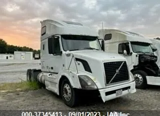 2012 VOLVO  - Image 1.