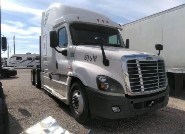 2016 FREIGHTLINER  - Image 1.