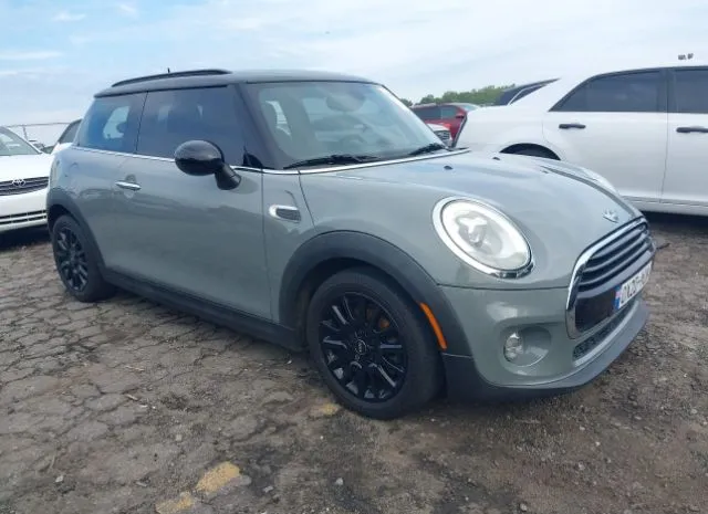 2016 MINI  - Image 1.