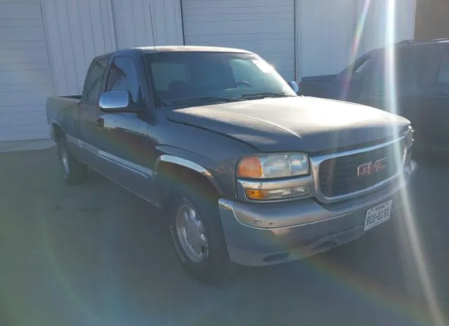 2000 GMC  - Image 1.