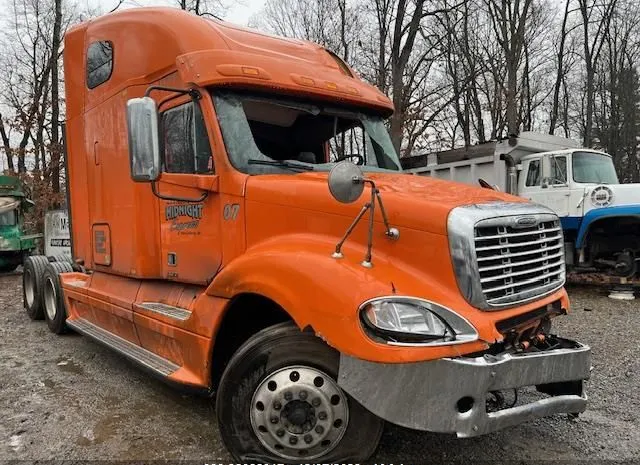 2012 FREIGHTLINER  - Image 1.