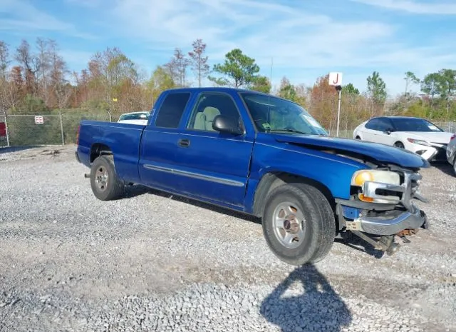 2004 GMC  - Image 1.