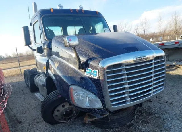 2014 FREIGHTLINER  - Image 1.