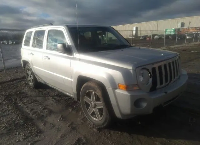 2010 JEEP  - Image 1.