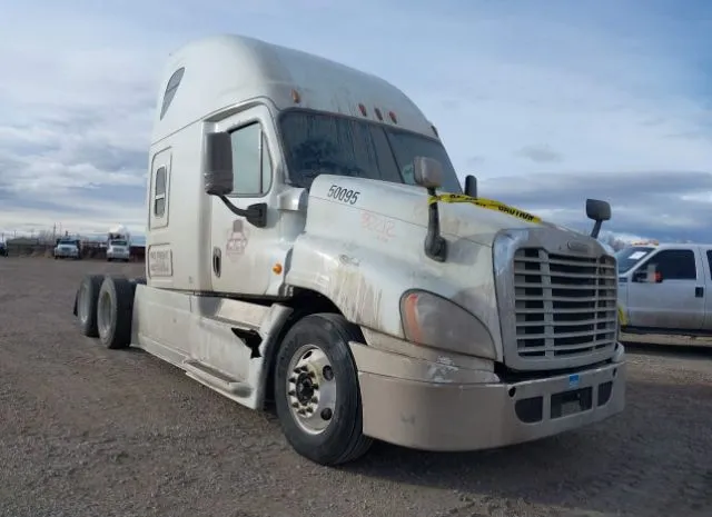 2016 FREIGHTLINER  - Image 1.