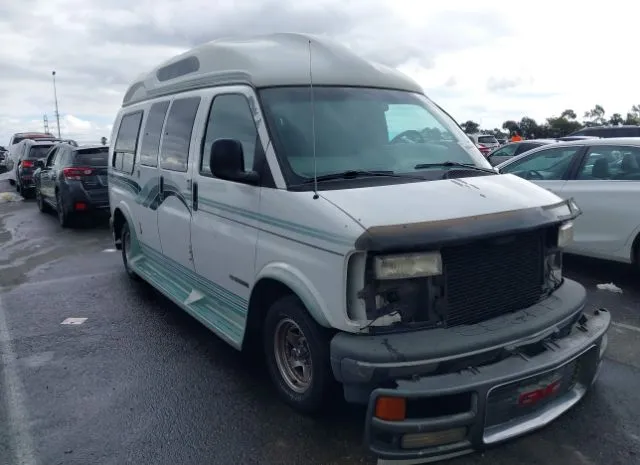 1997 GMC  - Image 1.