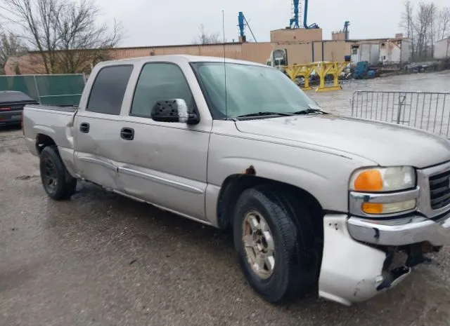 2005 GMC  - Image 1.