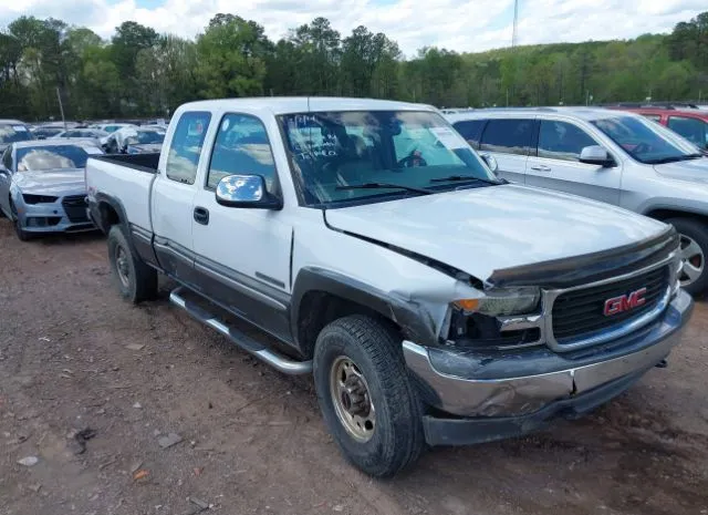 2000 GMC  - Image 1.