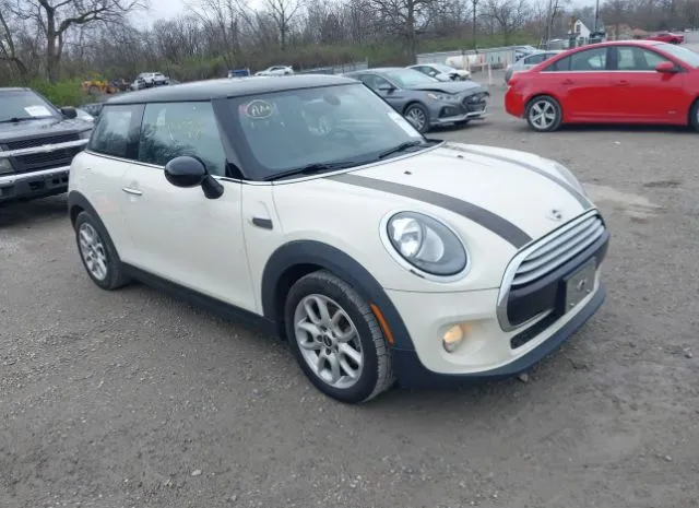 2015 MINI  - Image 1.