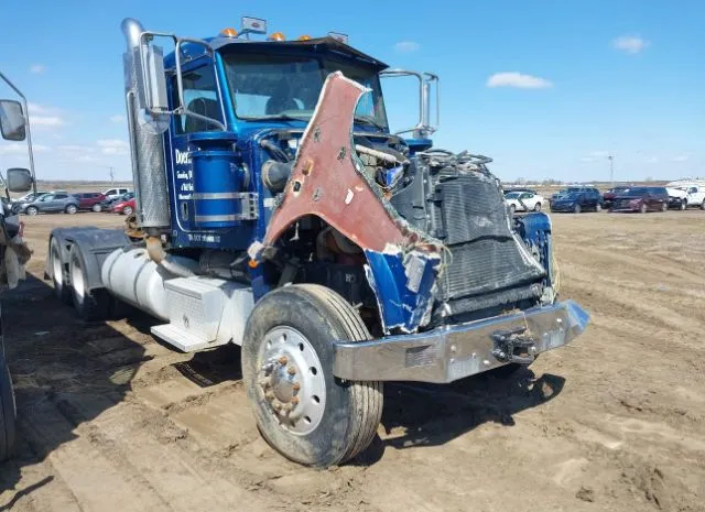 2010 PETERBILT  - Image 1.