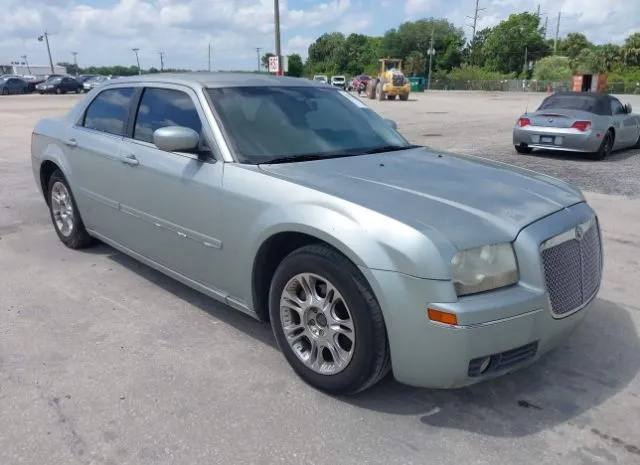 2005 CHRYSLER  - Image 1.