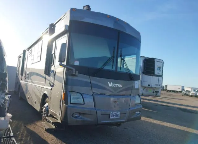 2004 WINNEBAGO  - Image 1.