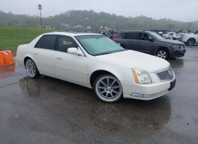 2009 CADILLAC  - Image 1.