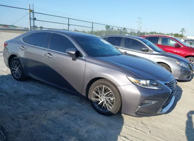 2016 LEXUS  - Image 1.