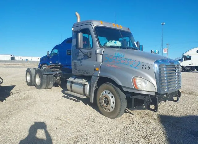 2014 FREIGHTLINER  - Image 1.