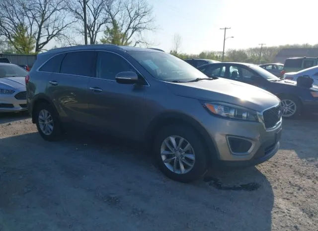 2016 KIA  - Image 1.