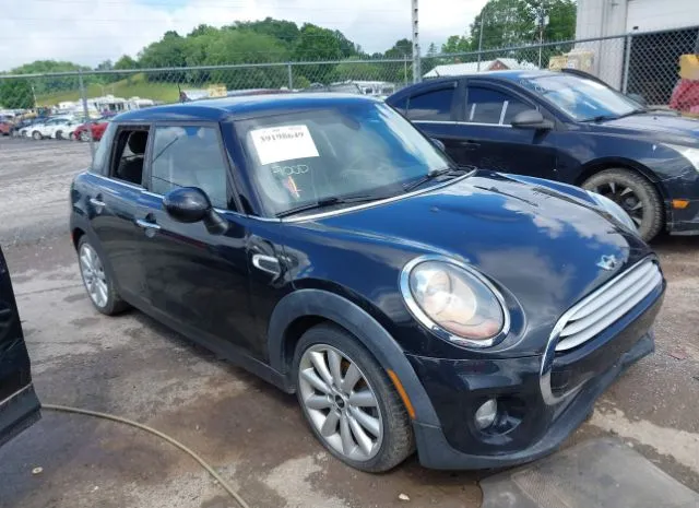 2015 MINI  - Image 1.