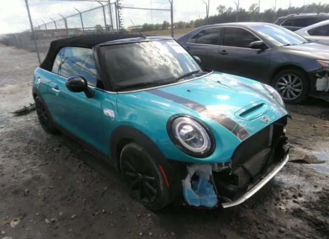 2019 MINI  - Image 1.