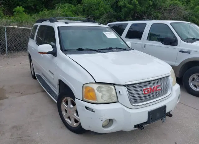 2005 GMC  - Image 1.